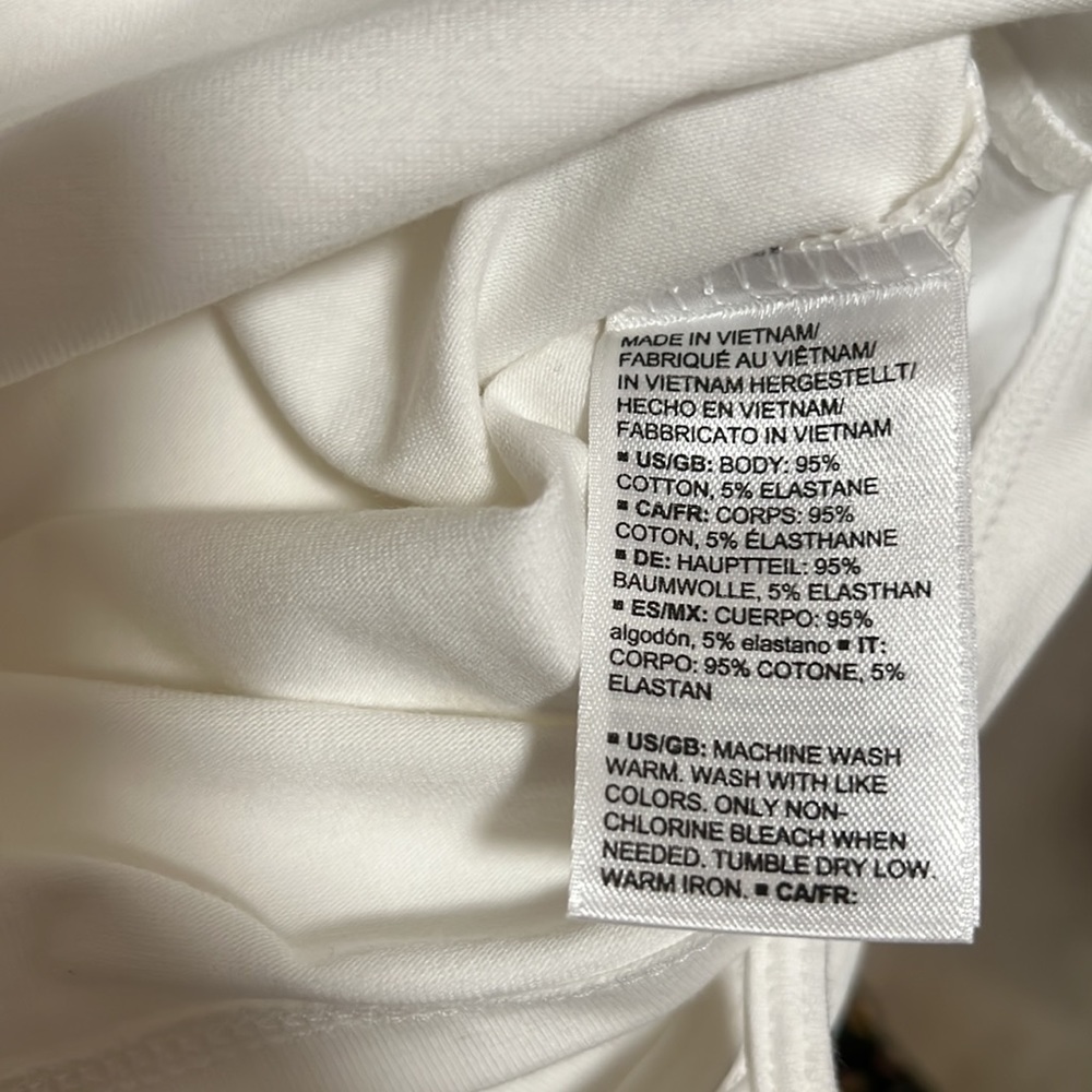 🆕 Amazon Essentials White Camisoles (4) - Picture 2 of 2